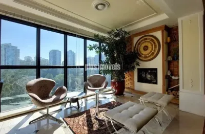 Apartamento com 3 quartos à venda na Rua Itapaiuna, 1800, Panamby, São Paulo