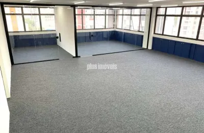 Sala comercial com 3 salas para alugar na Rua Laplace, 96, Brooklin Paulista, São Paulo