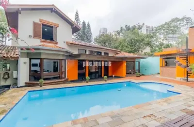 Entre ciadade jardim e  real parque 525,0m²au  4 dorms, 2 suítes, 4 gar -piscina churrasqueira
