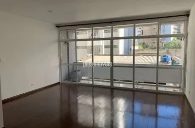 Apartamento 142 m²   Jardim Paulista 3 dormitórios sendo 1 suíte , 1 vaga de garagem ,