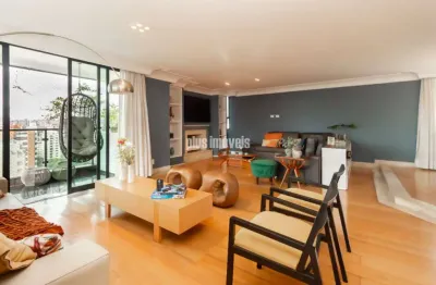 Apartamento para venda com 3 quartos, sendo 3 suítes, 235m²