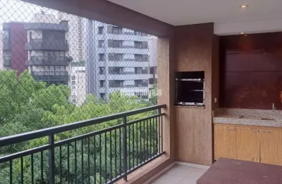 Apartamento com varanda gourmet, au 136,0 m2 com 4 vagas.