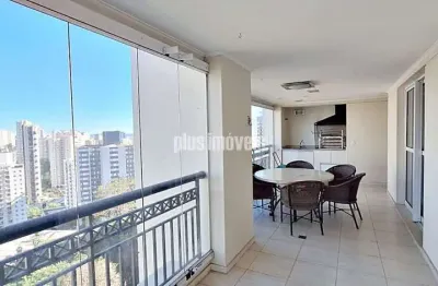 Próximo a escola graduada 401,m²au 4 suítes, 5 vagas de garagem