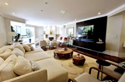 Excelente apartamento no real parque! 228,0m² 4 suítes , 4 vagas!