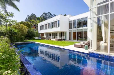 Real parque 1.121,00 m²ac, 1.500,00m² at 4  suítes - 10 garagem!