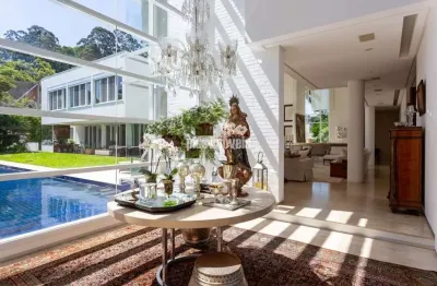 Real parque 1.121,00 m²ac, 1.500,00m² at 4  suítes - 10 garagem!