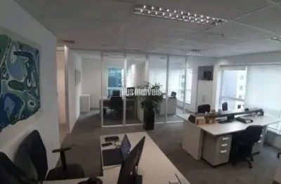 Sala comercial com 4 salas para alugar na Rua Afonso Braz, 864, Vila Nova Conceição, São Paulo