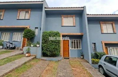 Imóvel locado!!  venda para investidor!!  casa em condomínio  62,83m 2 quartos, suíte, 2 vagas.