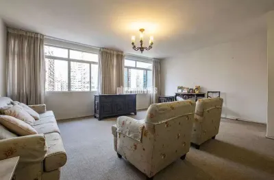 Conforto, praticidade e excelente localização em pinheiros