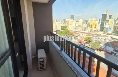 Studio semimobiliado com varanda e infraestrutura completa em pinheiros