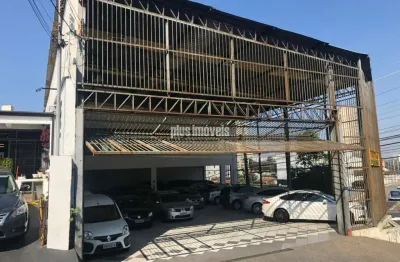Loja de esquina 600 mts de a.útil com ótima opções de comércio