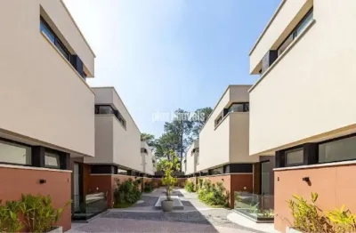 Próximo a chácara flora 531,0m²au 4 suítes, 4 vagas