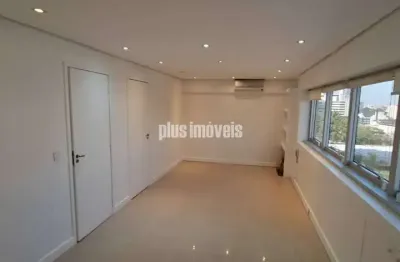 Sala comercial com 2 salas para alugar na Rua Jandiatuba, 143, Panamby, São Paulo