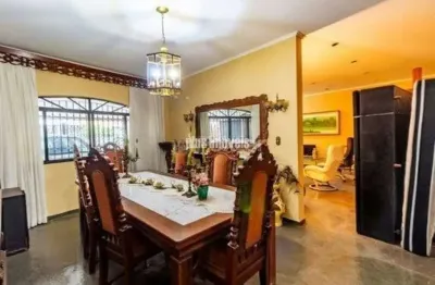 Casa em condomínio fechado com 6 quartos à venda na Rua Damião da Silva, 157, Morumbi, São Paulo