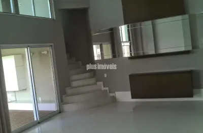 Condominio villagio panamby, club, proximo a escolas,hospitais,shopping .