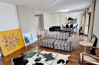 Villaggio panamby -  160,78m²au  - 3 suítes, 3 gar - living amplo voltado para o bosque.