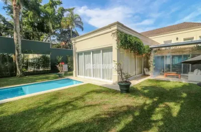 Morumbi!   5 suítes, 6 vagas, piscina, 614,0m²ac - 1.030,m² área de terreno