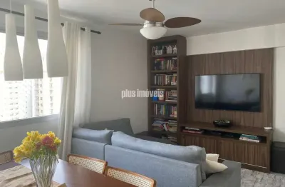Apartamento localizado no brooklin, muito próximo do estação campo belo do metrô
