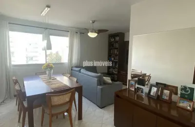 Apartamento localizado no brooklin, muito próximo do estação campo belo do metrô