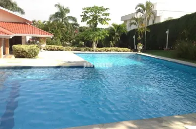 Térrea reformada com aquecimento solar e linda área de lazer