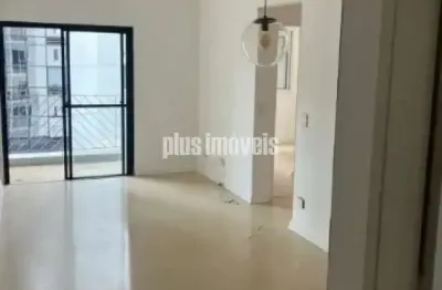 Apartamento com 2 quartos para alugar na Rua Rouxinol, 1022, Moema, São Paulo