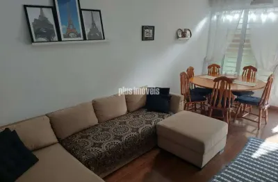 Rua tranquila e arborizada, no miolo da chácara da chácara santo antonio.