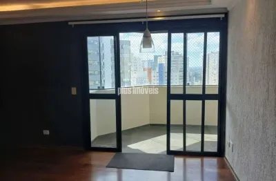 Morumbi apartamento, andar alto, acesso a comercio, e transporte publico