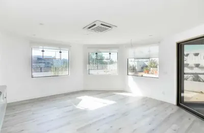 Venda de cobertura luxuosa e sofisticada mobiliada pronto para morar