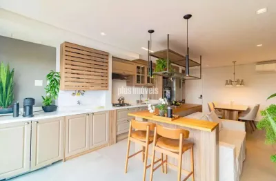 Apartamento com 2 suítes em excelente localização,. Venha conferir