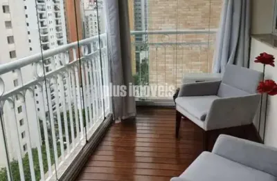 Prédio em ótimo local, armários nos dts, coz.planejada