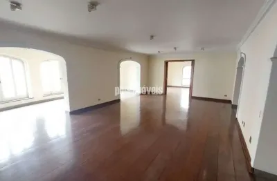 434 m2 úteis - 04 vagas de garagem - excelente localização