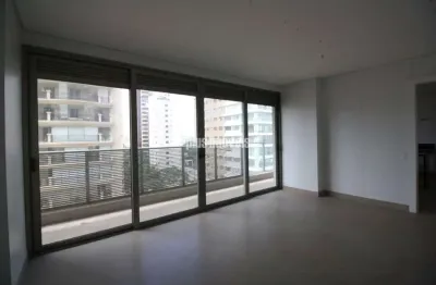 Verdadeira 'mansão suspensa', com vistas deslumbrantes de são paulo,