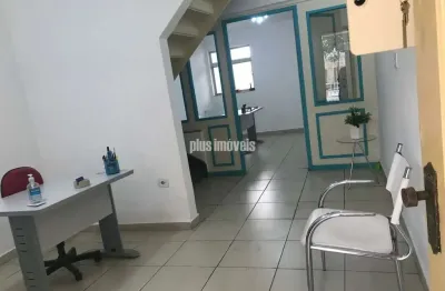 Sobrado 120 m2, 2quartos sendo o 3 pode ser reversível , 1 vaga de garagem , proximo do baneario