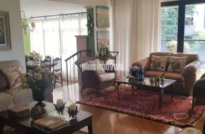 Apartamento 225 m², perdizes,  4 dormitórios sendo 2 suítes , 3 vagas de garagem  ,