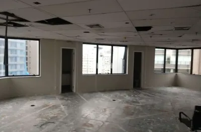 Sala comercial para alugar na Alameda Campinas, 579, Jardim Paulista, São Paulo