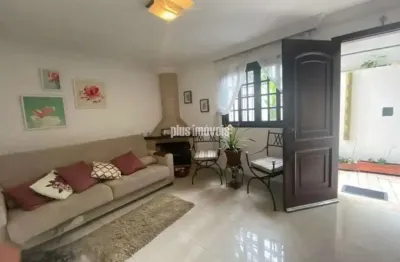 Casa com 3 quartos à venda na Rua Cristóvão Pereira, 1863, Campo Belo, São Paulo