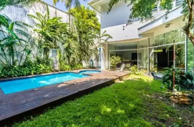 Casa com 4 quartos à venda na Rua Cardeal Cagliori, 52, Alto de Pinheiros, São Paulo