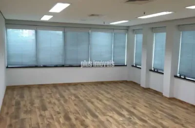 Sala comercial para alugar na Rua Jesuíno Arruda, 769, Itaim Bibi, São Paulo