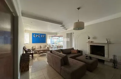 Morumbi apartamento penthouse varanda com piscina e churrasqueira reformado.