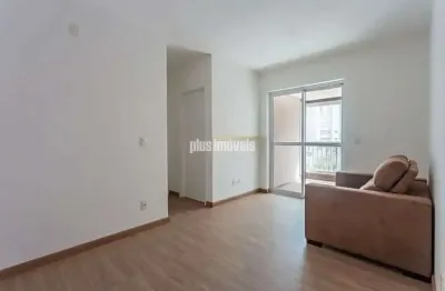 Apartamento com 2 quartos e 2 banheiros à venda, 58 m²