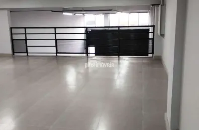 Casa comercial para alugar na Rua Monteiro de Melo, 406, Lapa, São Paulo