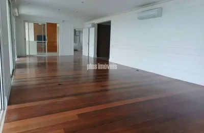 Apartamento com 4 quartos para alugar na Rua Doutor Melo Alves, 690, Cerqueira César, São Paulo