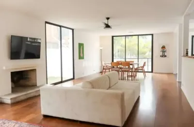 Vila madalena! casa de arquitetura premiada! reformada!