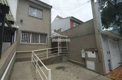 Casa comercial com 5 salas para alugar na Rua Antônio Arantes, 134, Jardim Guedala, São Paulo