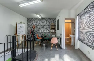 Barracão / Galpão / Depósito à venda na Rua Coriolano, 344, Vila Romana, São Paulo