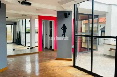 Cobertura Duplex! 4 dts, 2as suítes, 3 vagas, lazer, piscina privativa! Panamby!