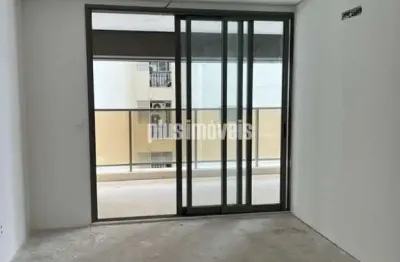 Exelente oportunidade para morar bem no coração da Vila Nova Conceição.