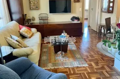 Apartamento mobiliado  na charmosa Vila Madalena no melhor do bairro