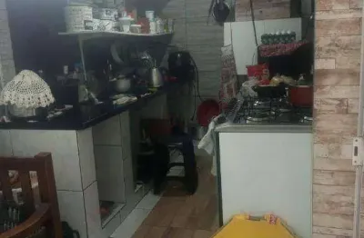 Casa à venda na Travessa Antônio Luiz de Oliveira, 26, Pinheirinho, Curitiba