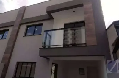 Casa com 3 quartos para alugar na Avenida dos Pássaros, 1978, Jardim Cláudia, Pinhais